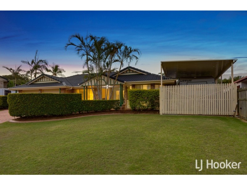 4 Sirocco Court, Ormiston QLD 4160