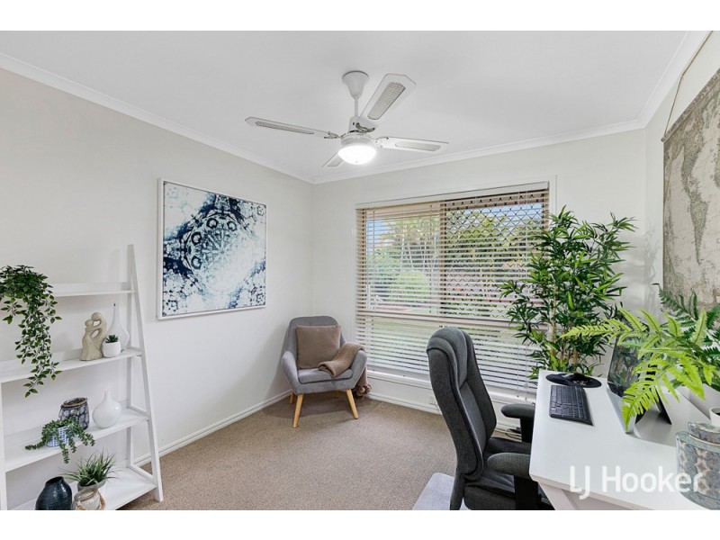 4 Sirocco Court, Ormiston QLD 4160