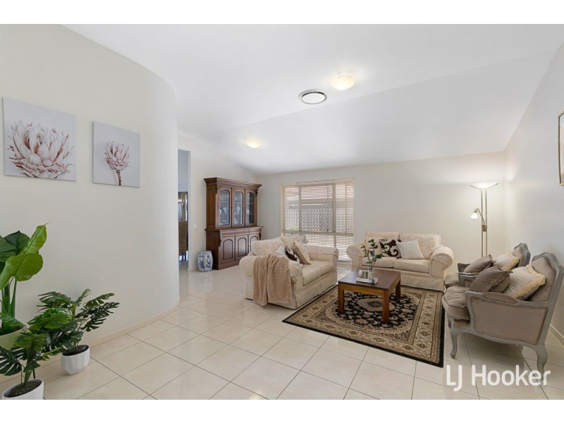 17 Balsam Street, Redland Bay QLD 4165