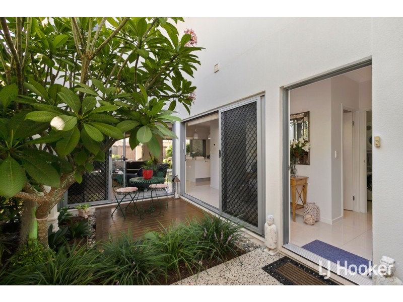 20/92-94 Sturgeon Street, Ormiston QLD 4160