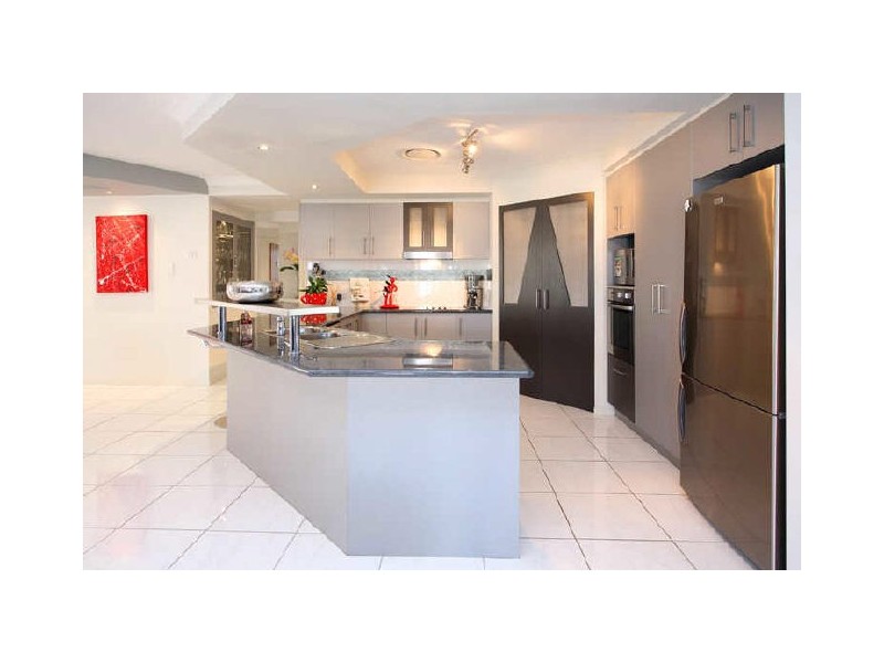 17 Tudar Place, Thornlands QLD 4164