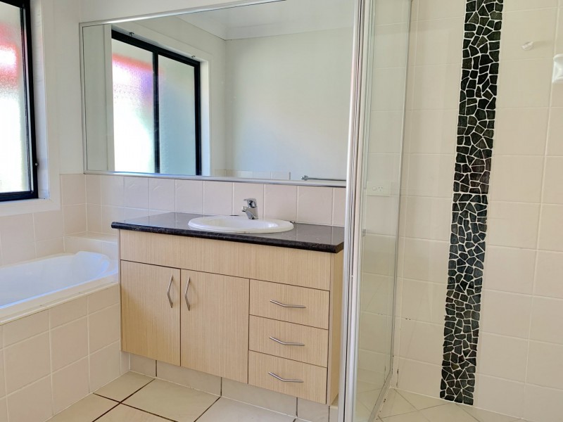 1 Highgreen Place, Thornlands QLD 4164