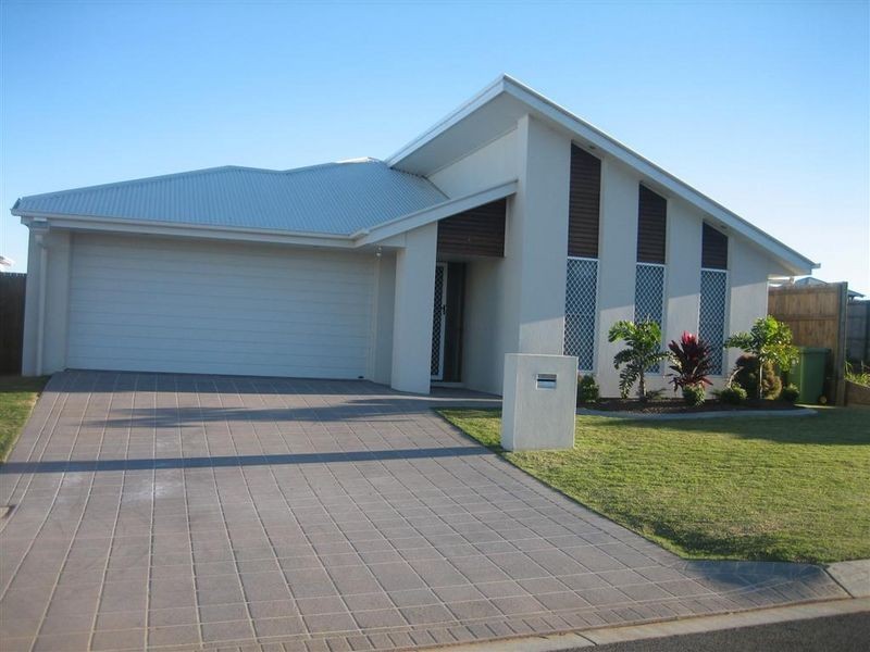 12 Pontiac Street, Thornlands QLD 4164