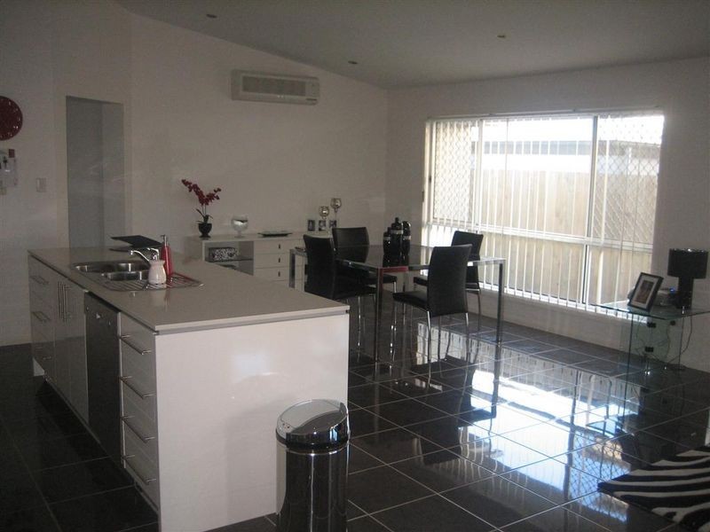 12 Pontiac Street, Thornlands QLD 4164