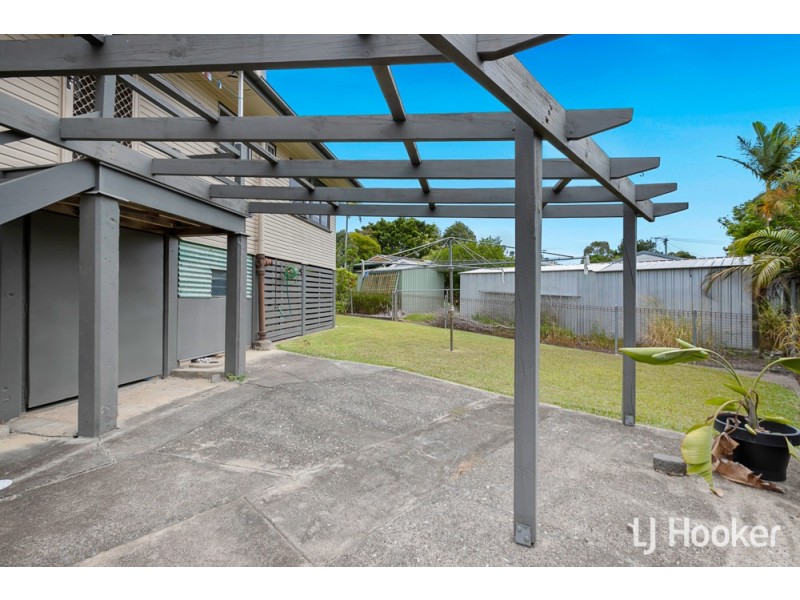 20 Shanahan Street, Redland Bay QLD 4165