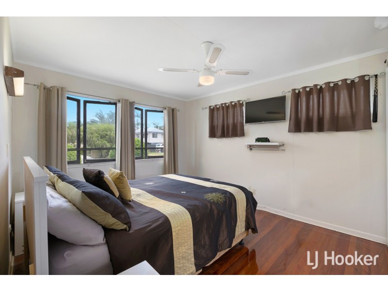 20 Shanahan Street, Redland Bay QLD 4165