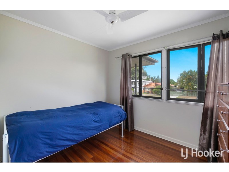 20 Shanahan Street, Redland Bay QLD 4165