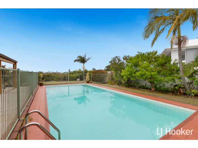 17 Claremont Street, Birkdale QLD 4159