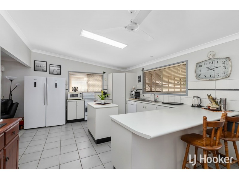 36 Pandanus Street, Birkdale QLD 4159