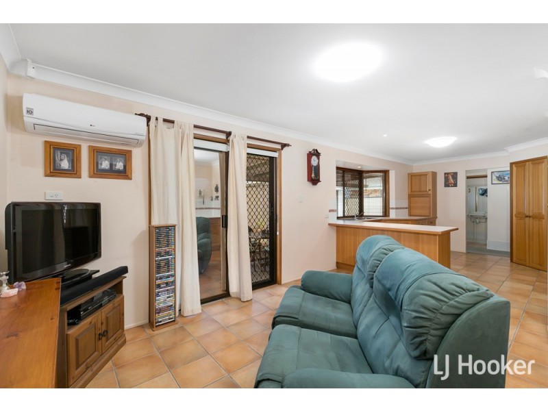 69 School Road, Wynnum West QLD 4178