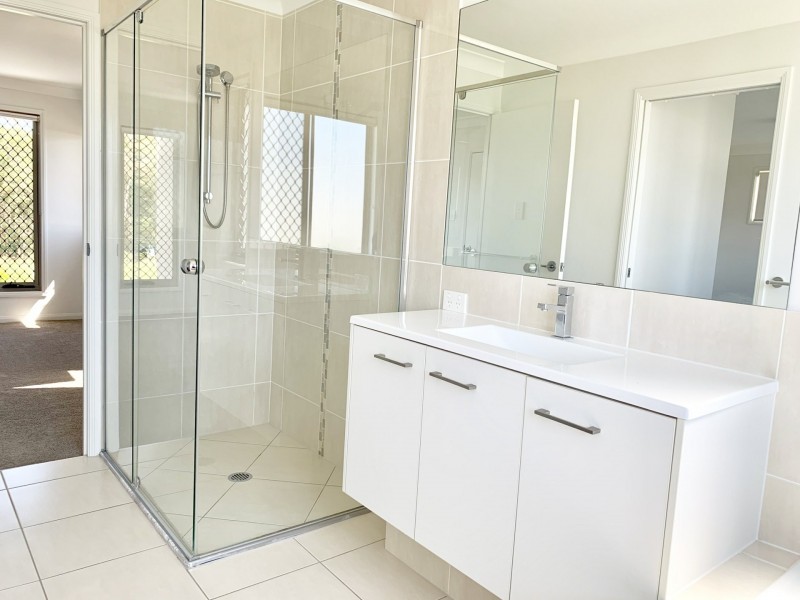 52 Cardwell Circuit, Thornlands QLD 4164