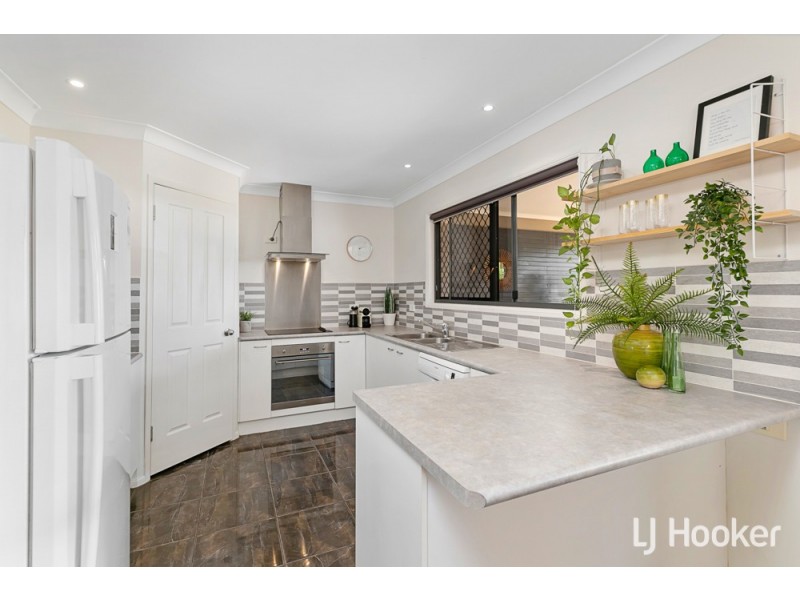 34 Thomas Street, Birkdale QLD 4159