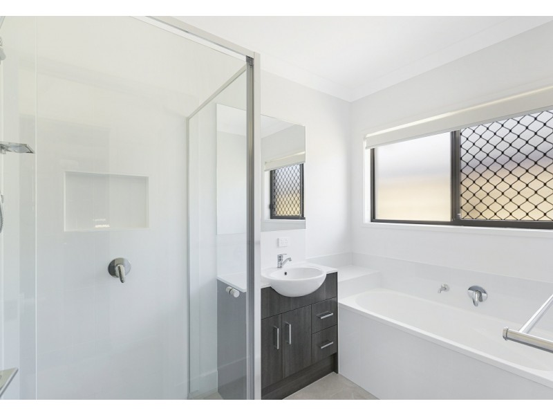 73 Swansea Circuit, Redland Bay QLD 4165