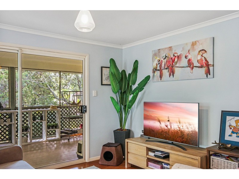 32 James Street, Coochiemudlo Island QLD 4184