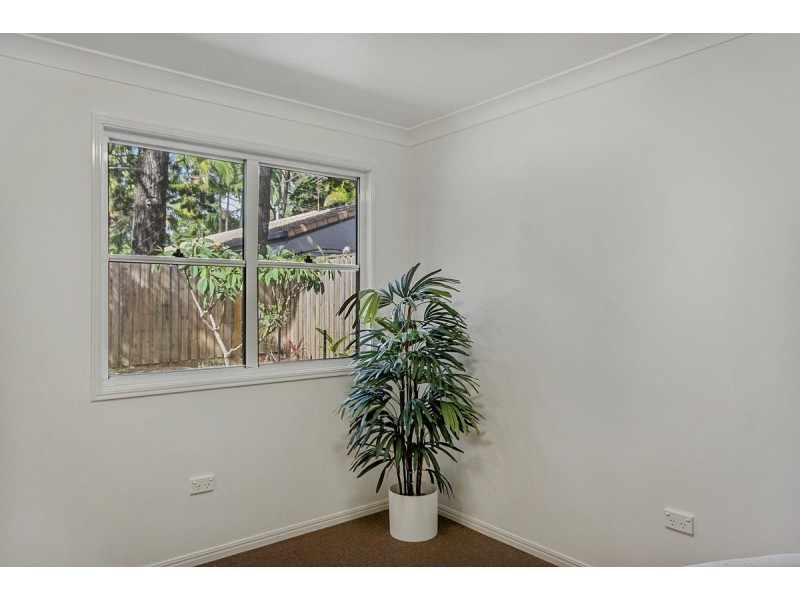 32 James Street, Coochiemudlo Island QLD 4184