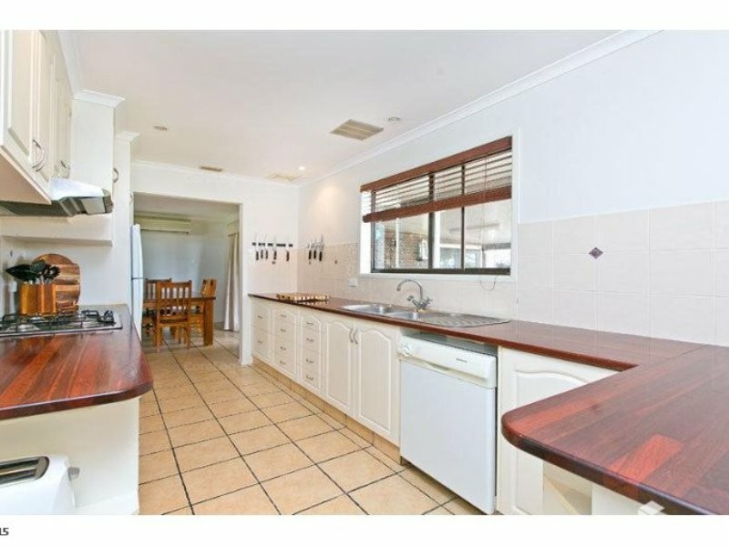 112 Burbank Road, Birkdale QLD 4159