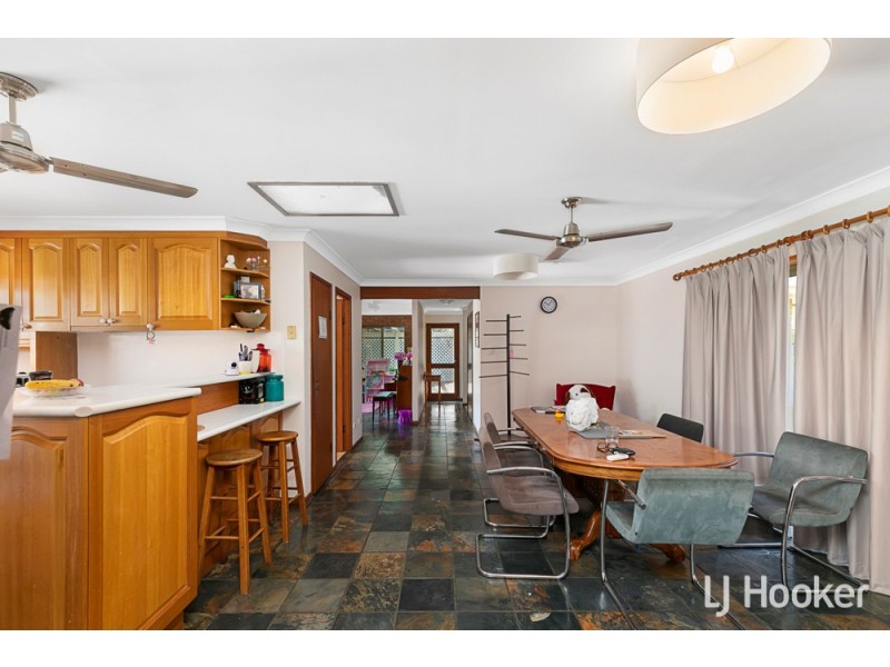 63 Whitehall Avenue, Birkdale QLD 4159