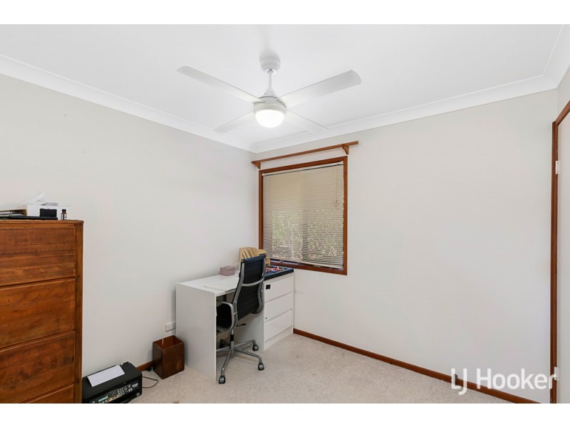 63 Whitehall Avenue, Birkdale QLD 4159