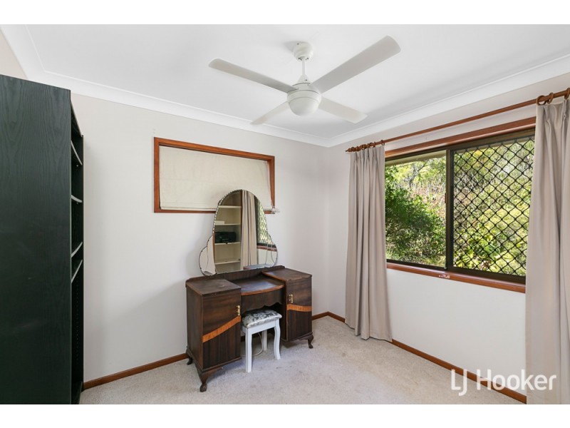 63 Whitehall Avenue, Birkdale QLD 4159