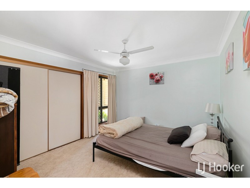 63 Whitehall Avenue, Birkdale QLD 4159