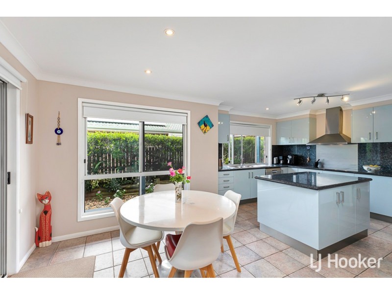 54 Pitt Street, Redland Bay QLD 4165