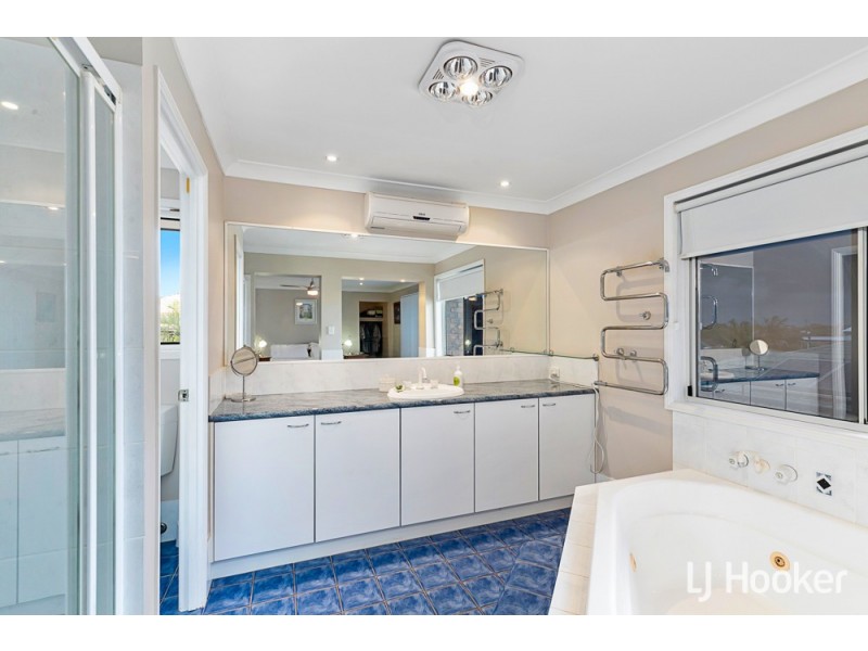 54 Pitt Street, Redland Bay QLD 4165