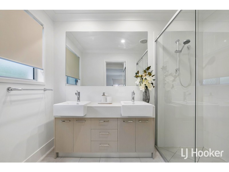 81 Sugar Gum Avenue, Mount Cotton QLD 4165