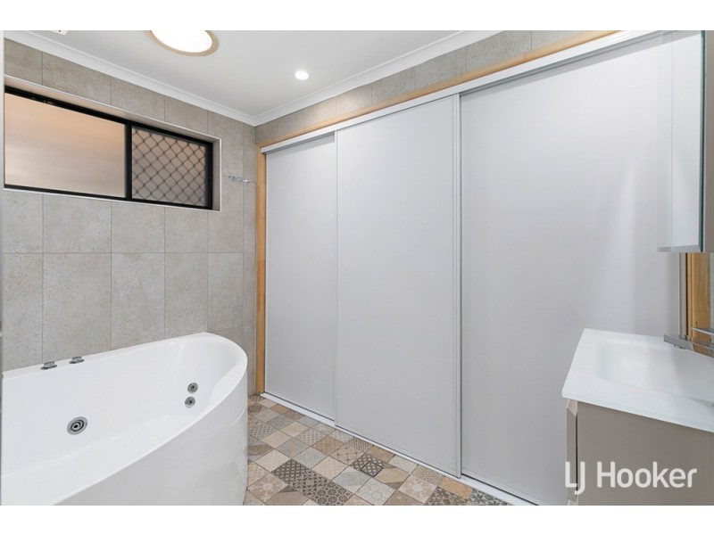 40 Rosella Street, Wellington Point QLD 4160