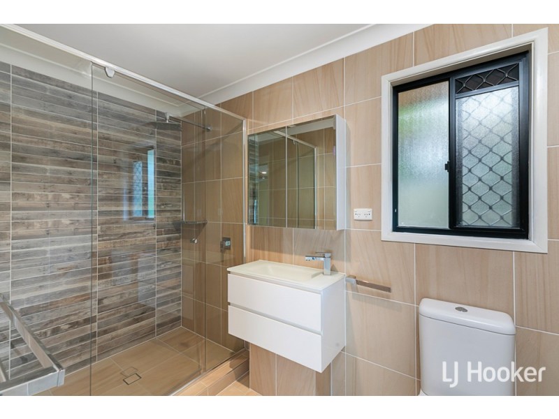40 Rosella Street, Wellington Point QLD 4160