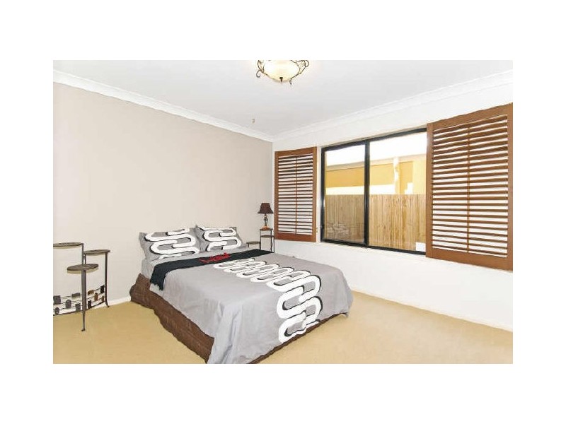 6a Waterfront Easement, Redland Bay QLD 4165