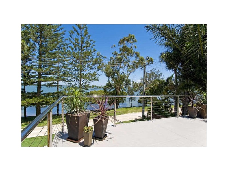 6a Waterfront Easement, Redland Bay QLD 4165