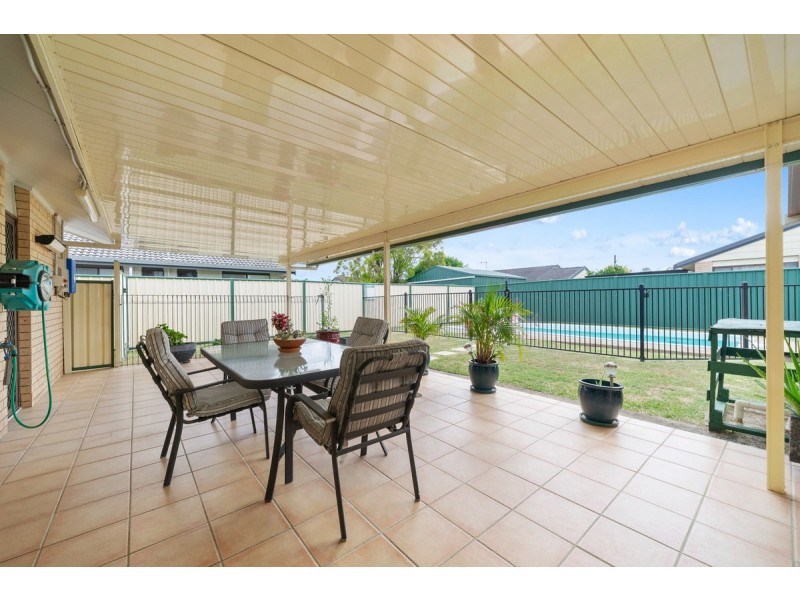 6 Glendevon Crescent, Mount Warren Park QLD 4207