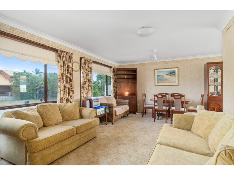 6 Glendevon Crescent, Mount Warren Park QLD 4207