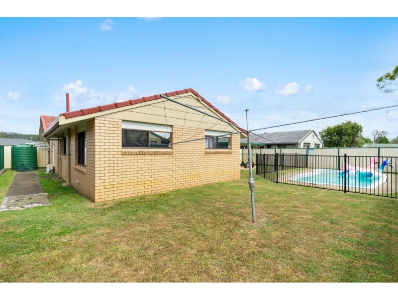 6 Glendevon Crescent, Mount Warren Park QLD 4207