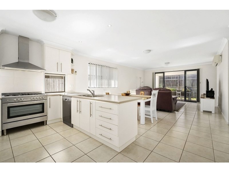 57A School Road, Victoria Point QLD 4165