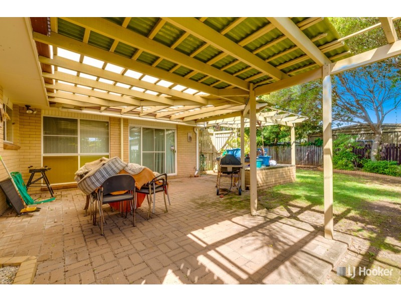 11 Fogarty Street, Cleveland QLD 4163