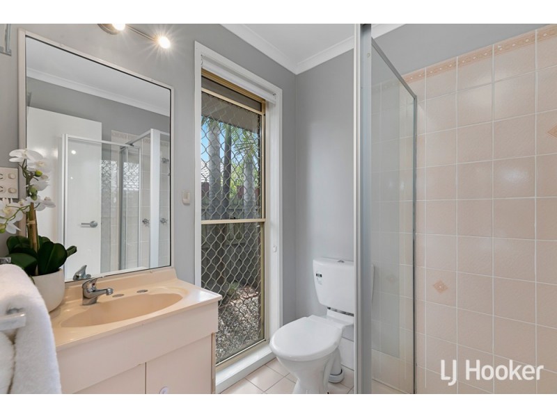5 Finnegan Court, Birkdale QLD 4159