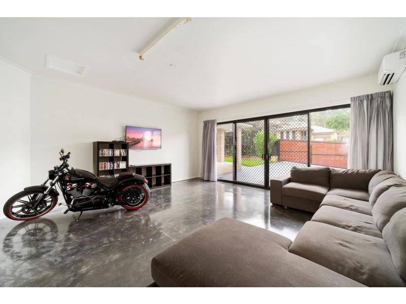 39 Carnarvon Crescent, Waterford QLD 4133