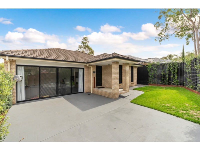 39 Carnarvon Crescent, Waterford QLD 4133