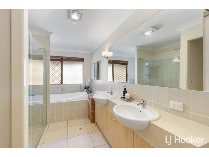 9 Argyle Place, Victoria Point QLD 4165