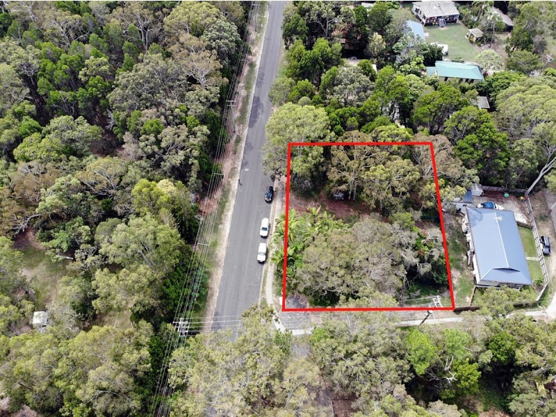 2 Williams Street, Coochiemudlo Island QLD 4184