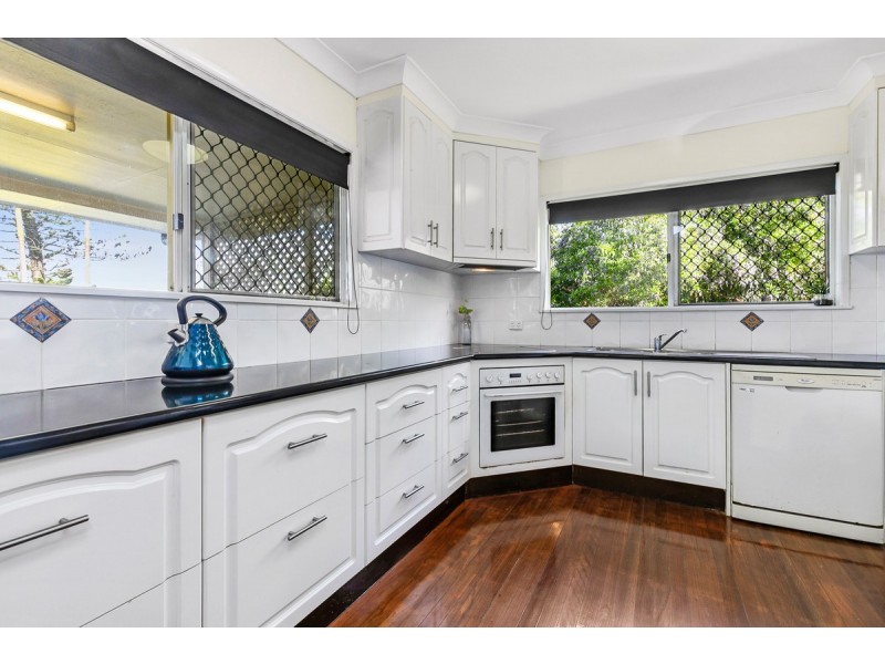 8 Dean Road, Alexandra Hills QLD 4161