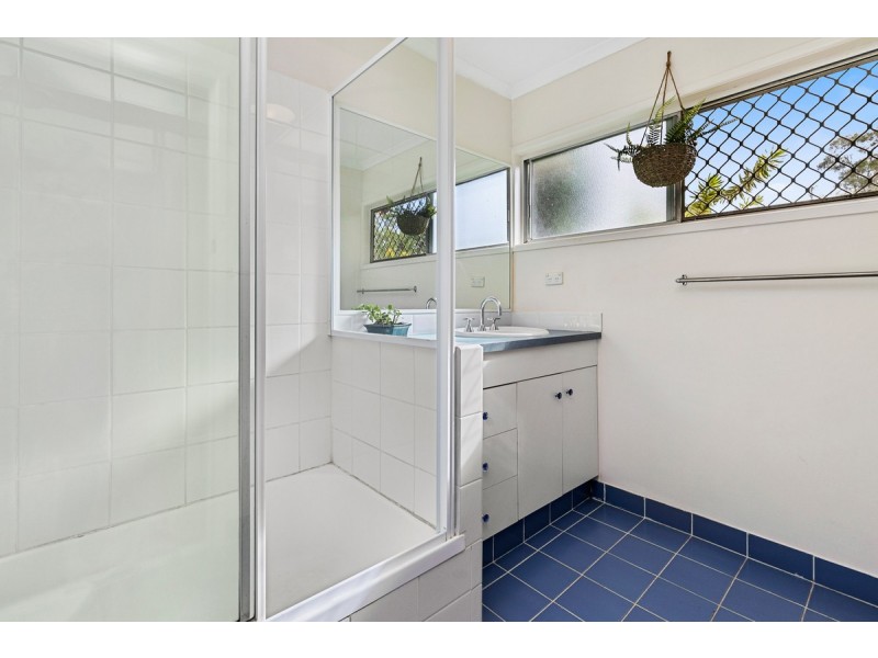 8 Dean Road, Alexandra Hills QLD 4161
