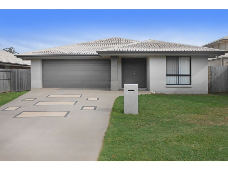 10 Lizard Place, Redland Bay QLD 4165