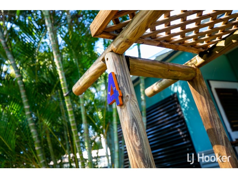 4 Aminya Street, Coochiemudlo Island QLD 4184