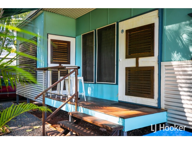 4 Aminya Street, Coochiemudlo Island QLD 4184