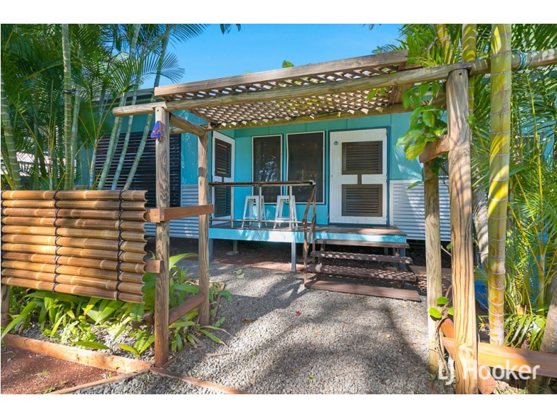 4 Aminya Street, Coochiemudlo Island QLD 4184