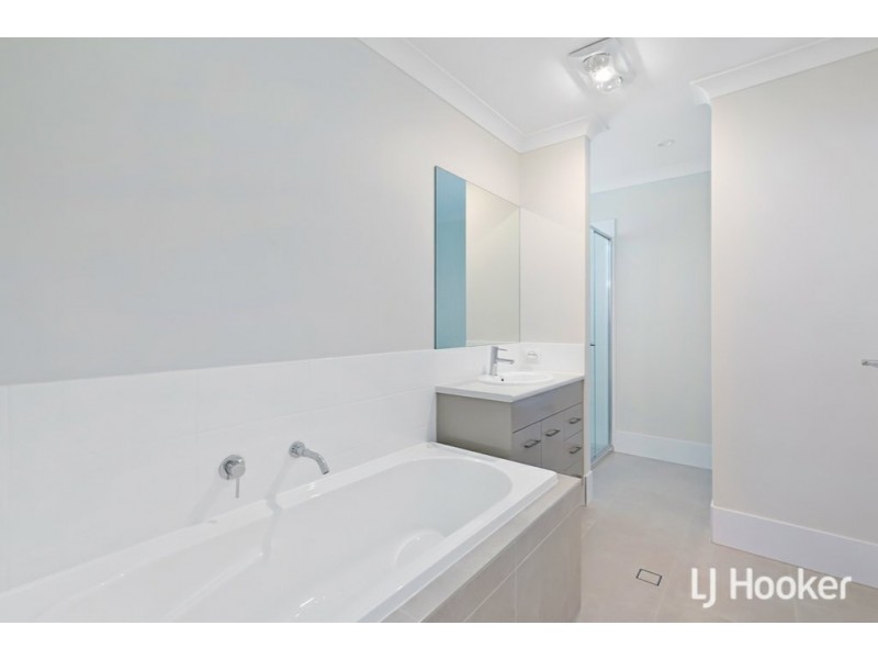 129 Delancey Street, Ormiston QLD 4160