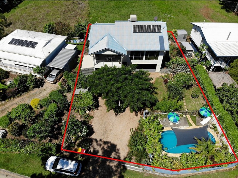 74 Perulpa Drive, Lamb Island QLD 4184