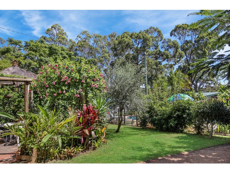 74 Perulpa Drive, Lamb Island QLD 4184